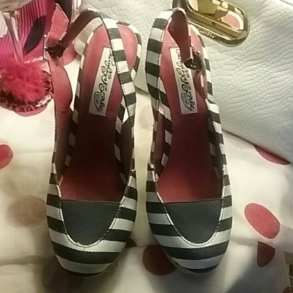 NAUGHTY MONKEY STRIPED DENIM - Picture 2 of 6